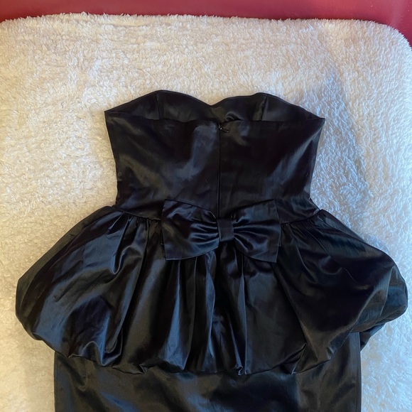 The cutest little black dress ever. - Picture 2 of 2